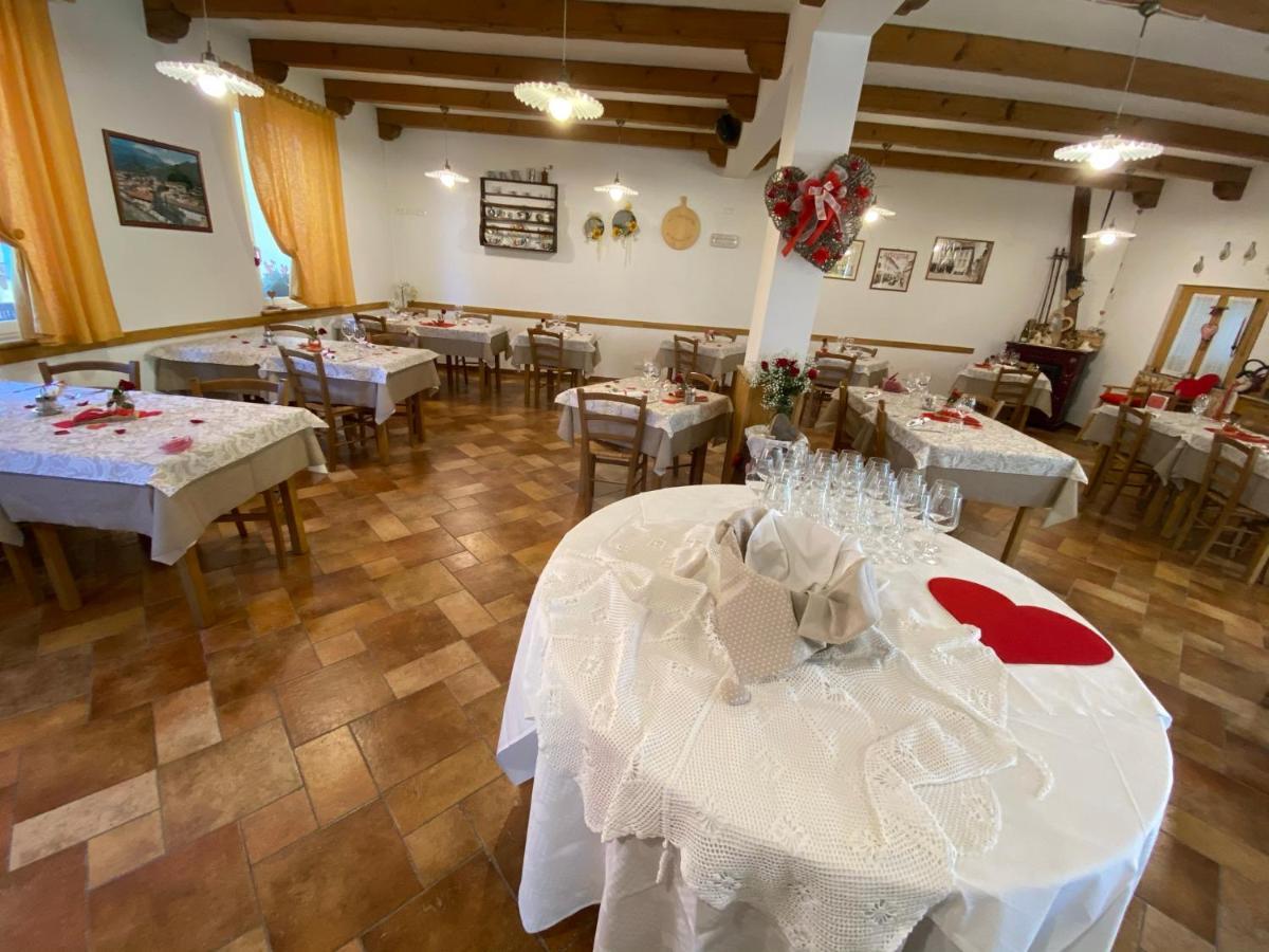 Al Castello Hotel Artegna ภายนอก รูปภาพ